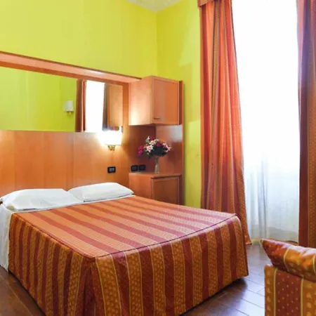 Ogbay Backpackers Haven Róma