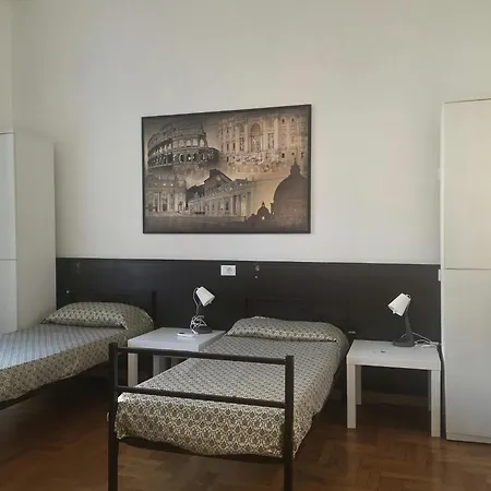 Ogbay Backpackers Haven روما
