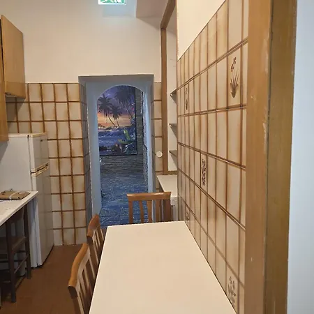 Ogbay Backpackers Haven روما